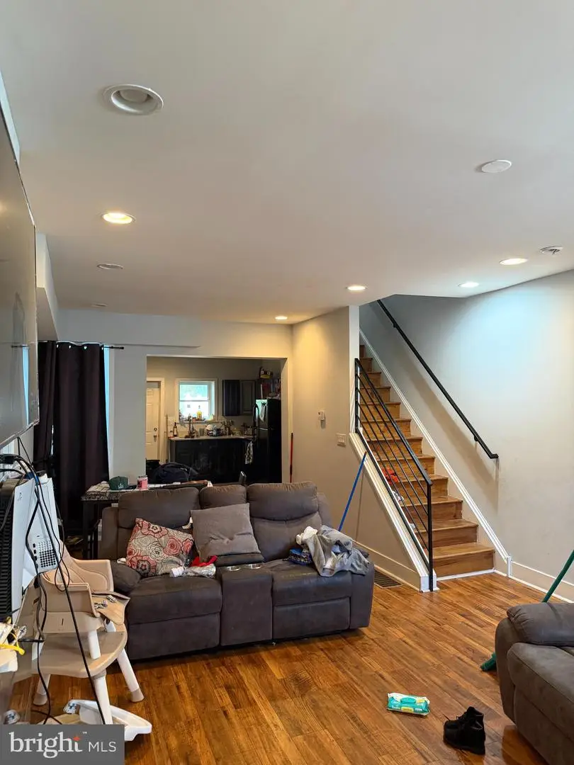 1933 Fontain St, Philadelphia, PA 19121 - #3