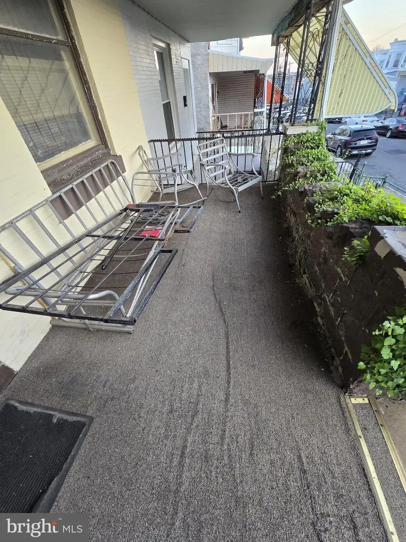 1651 N Redfield St, Philadelphia, PA 19151 - #2