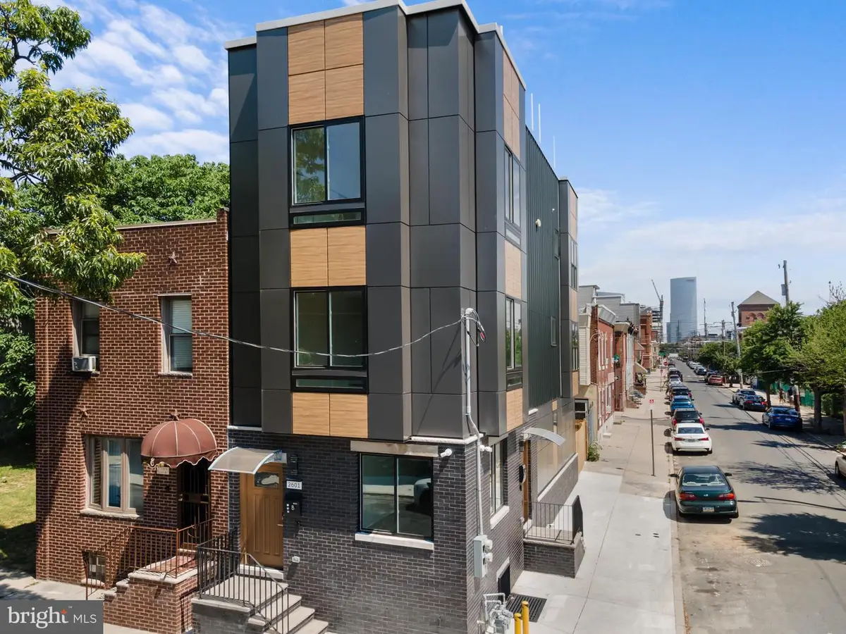 2601 Reed St, Philadelphia, PA 19146 - #1