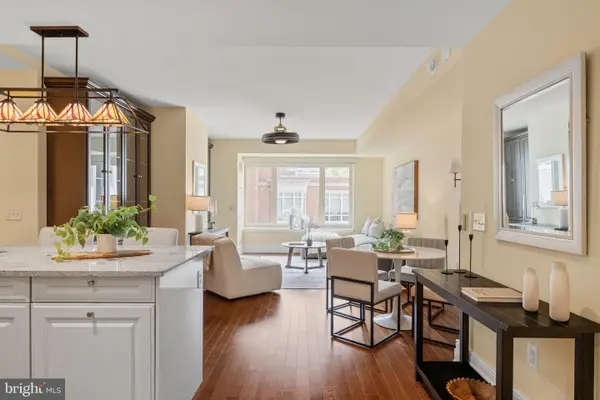 130 S 18th St #609, PHILADELPHIA, PA 19103