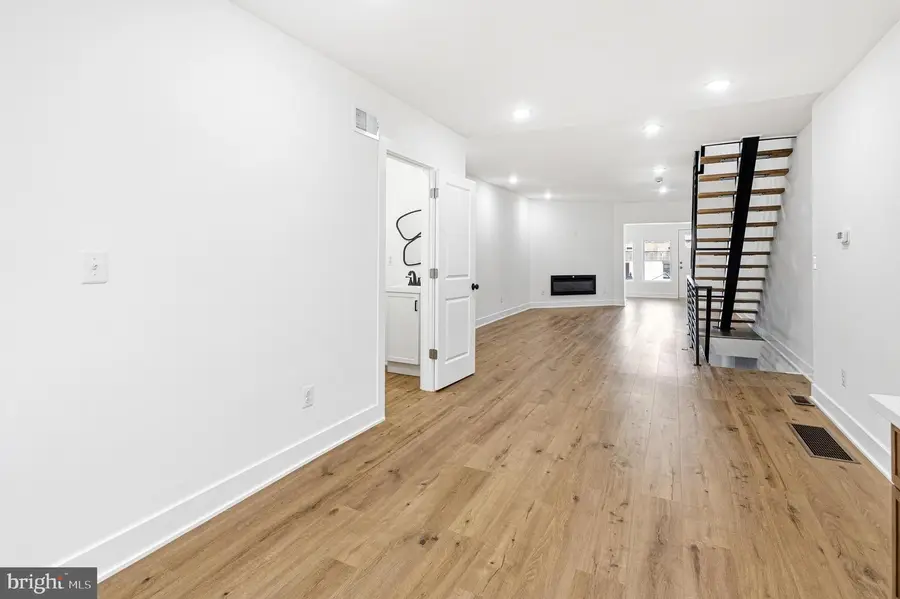 5817 Walnut St, Philadelphia, PA 19139 - #3