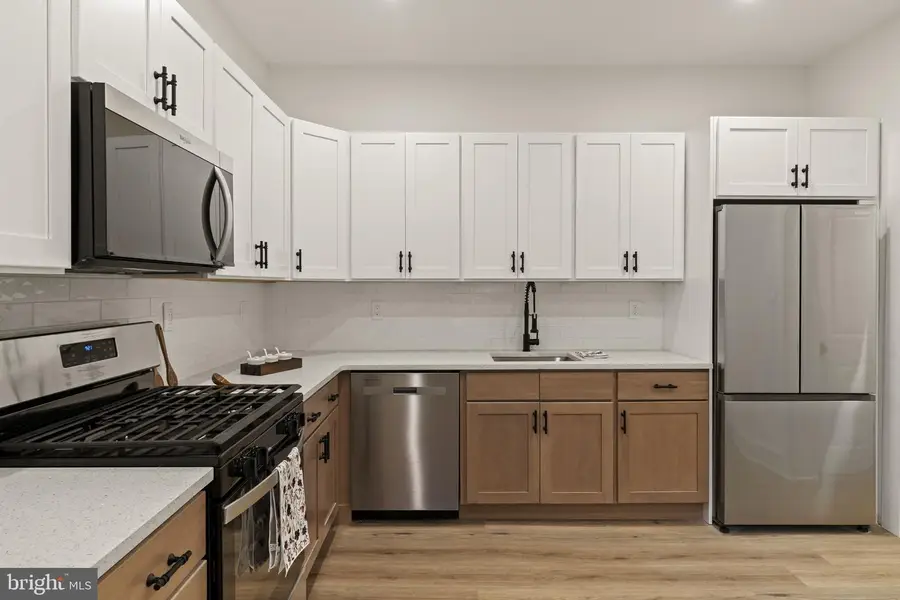 147 W Harvey St, Philadelphia, PA 19144 - #2