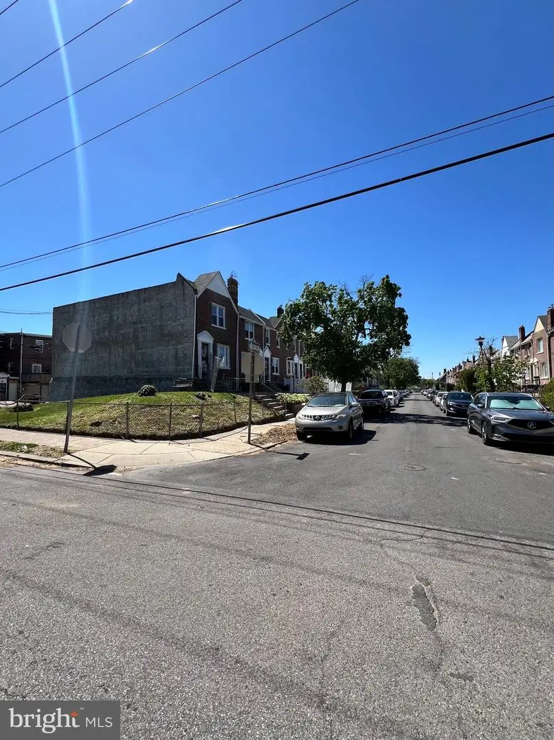 1762 Mohican St, Philadelphia, PA 19138 - #2