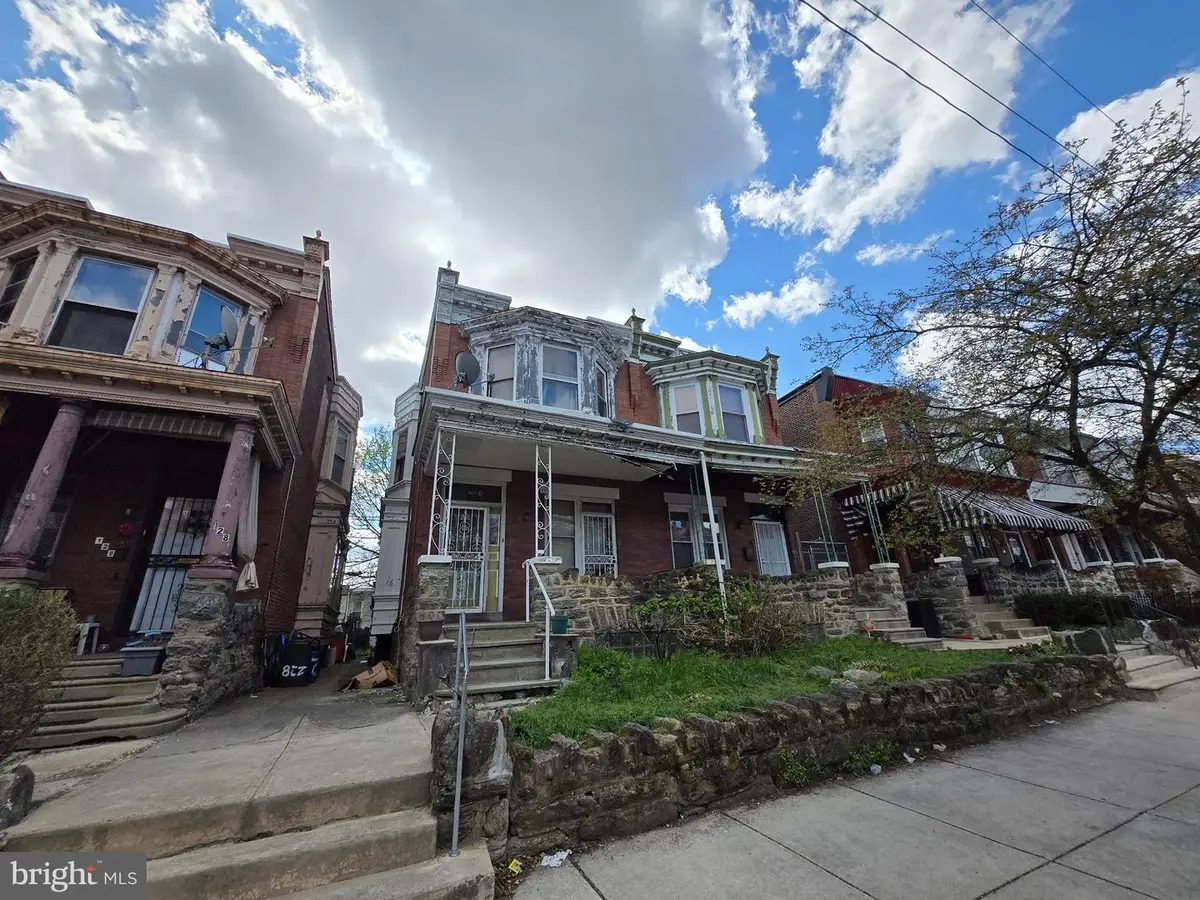 130 W Abbottsford Ave, Philadelphia, PA 19144 - #1