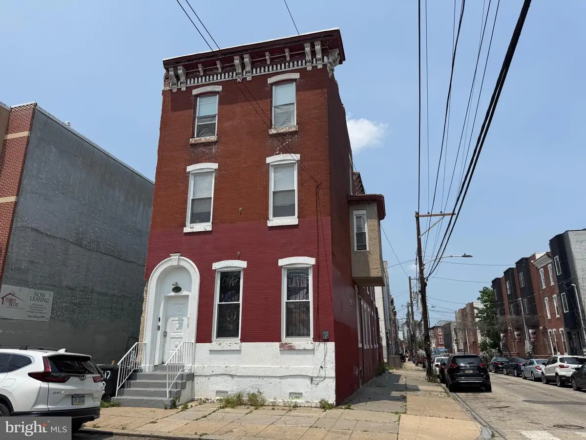 1617 W Oxford St, Philadelphia, PA 19121 - #1