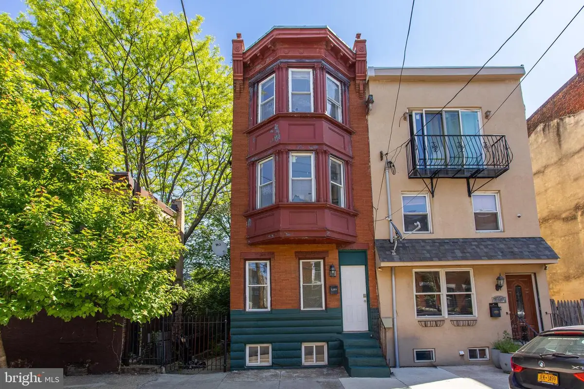 2005 E Dauphin St, Philadelphia, PA 19125 - #1