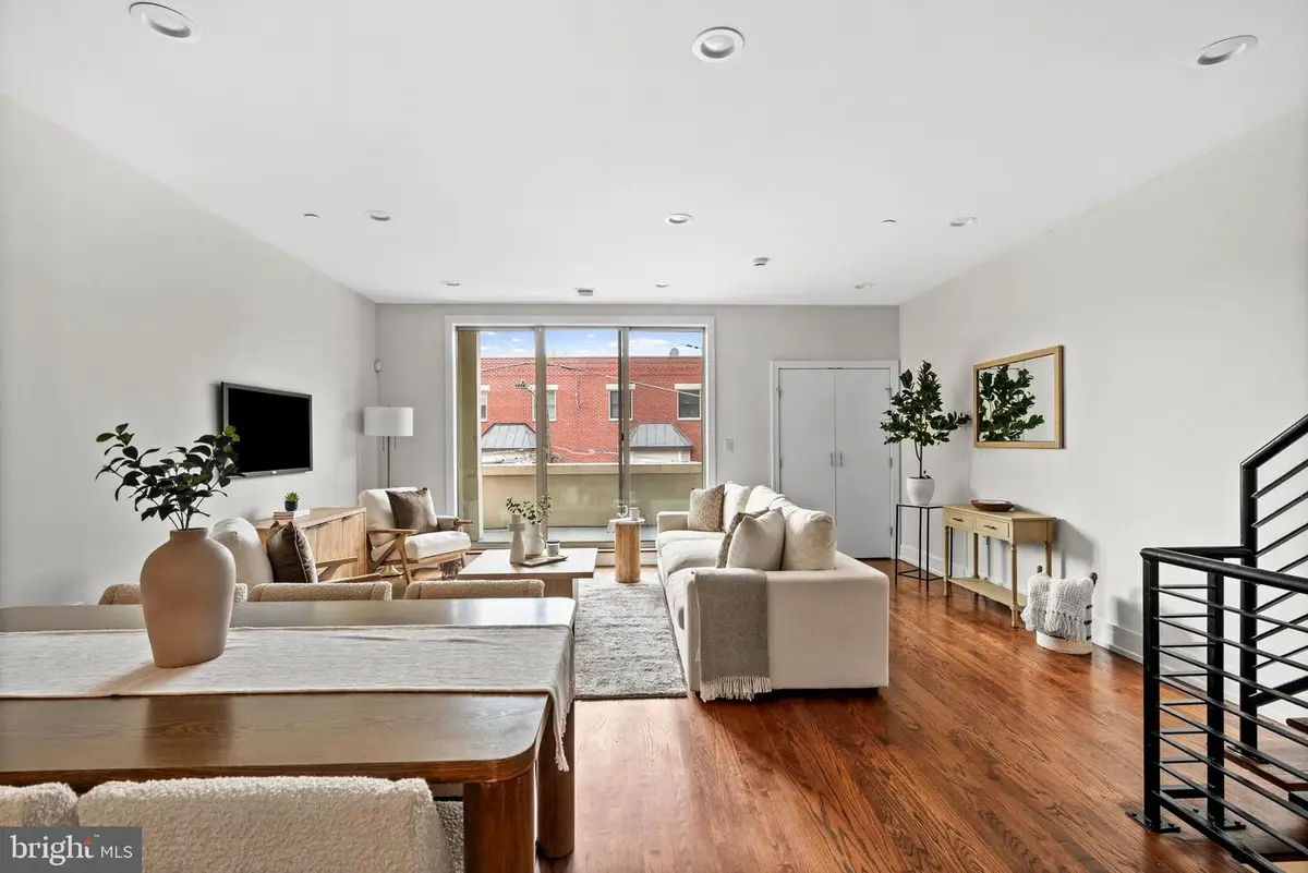1135 Crease St #2, Philadelphia, PA 19125 - #1