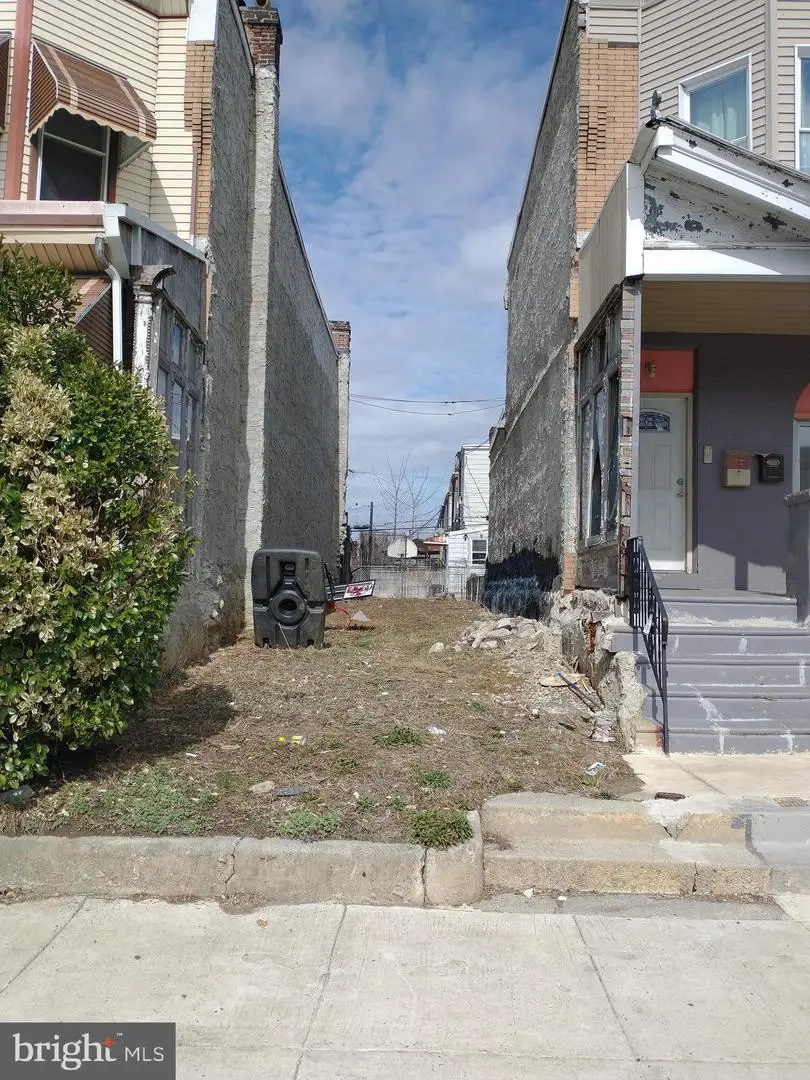 725 W Erie Ave, Philadelphia, PA 19140 - #1