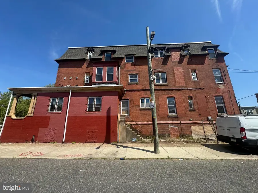 1917 N 33rd St, Philadelphia, PA 19121 - #3