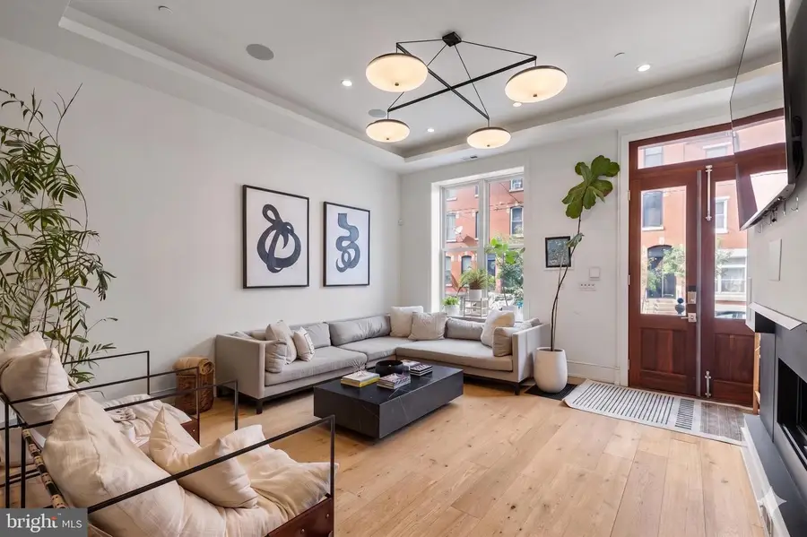 1608 Christian St, Philadelphia, PA 19146 - #3