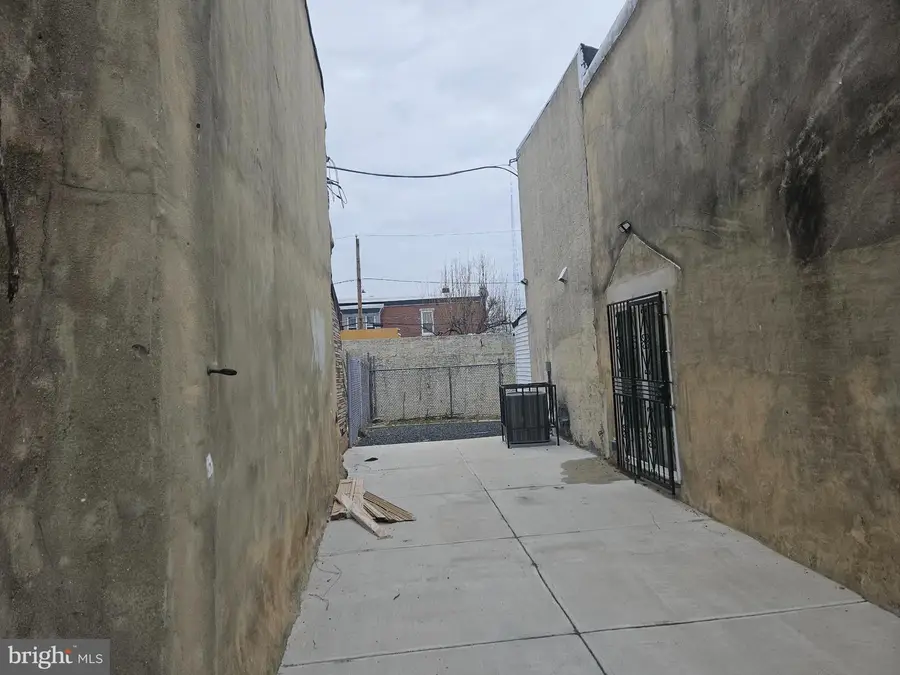 1845 E Albert St, Philadelphia, PA 19125 - #3
