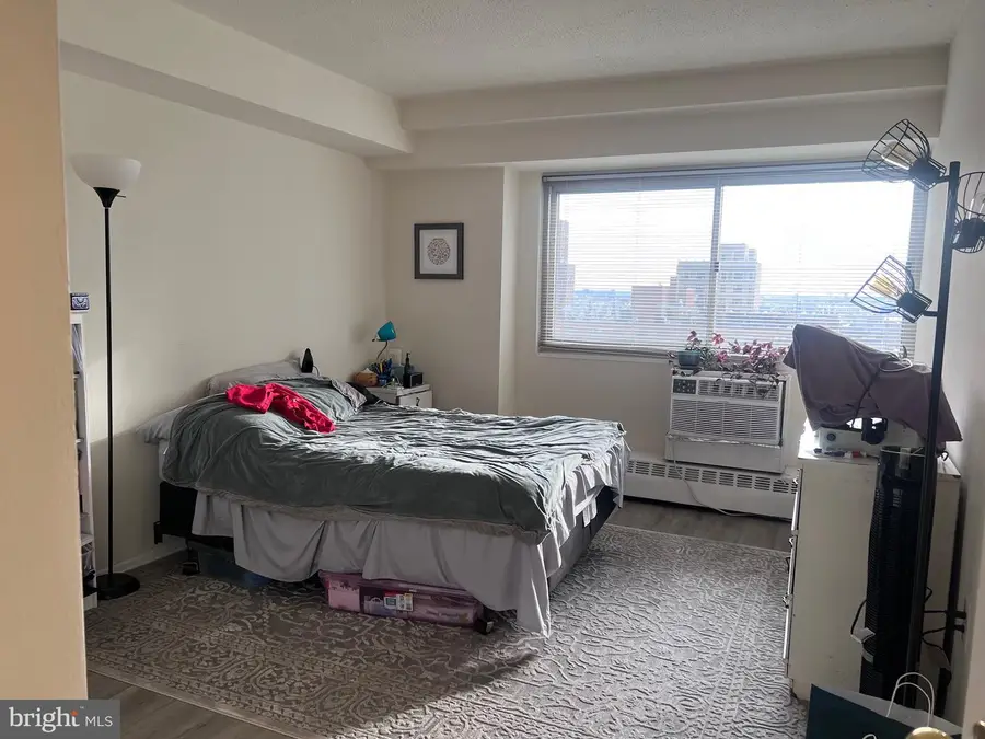 2101-17 Chestnut St #1813, Philadelphia, PA 19103 - #2