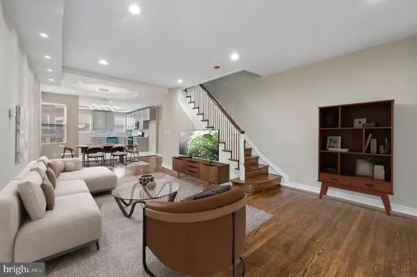 6221 Gardenia St, PHILADELPHIA, PA 19144
