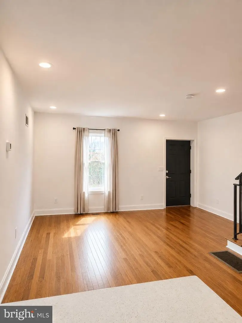 932 S Paxon St, Philadelphia, PA 19143 - #2