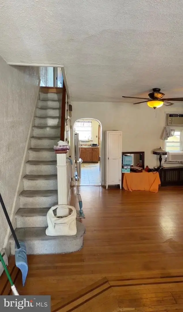 1102 Morris St, Philadelphia, PA 19148 - #3