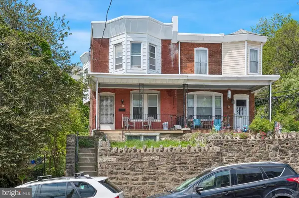 170 Shurs Ln, PHILADELPHIA, PA 19127