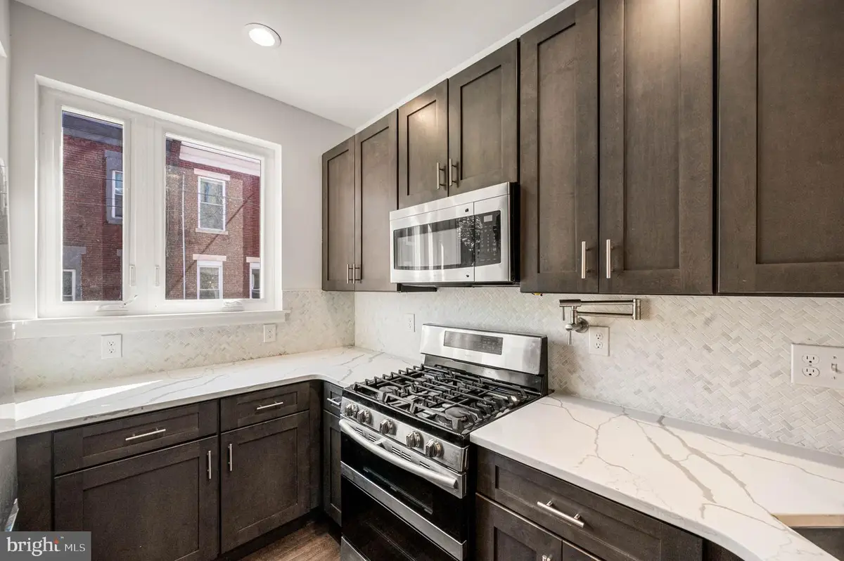2045 Watkins St, Philadelphia, PA 19145 - #1