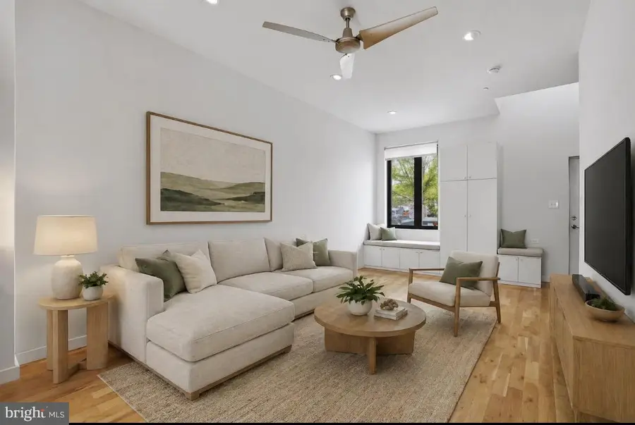 1734 Folsom St, Philadelphia, PA 19130 - #2