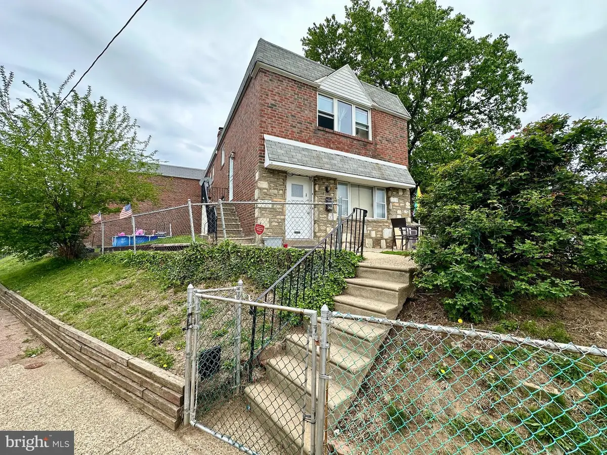 7611 Langdon St, Philadelphia, PA 19111 - #1