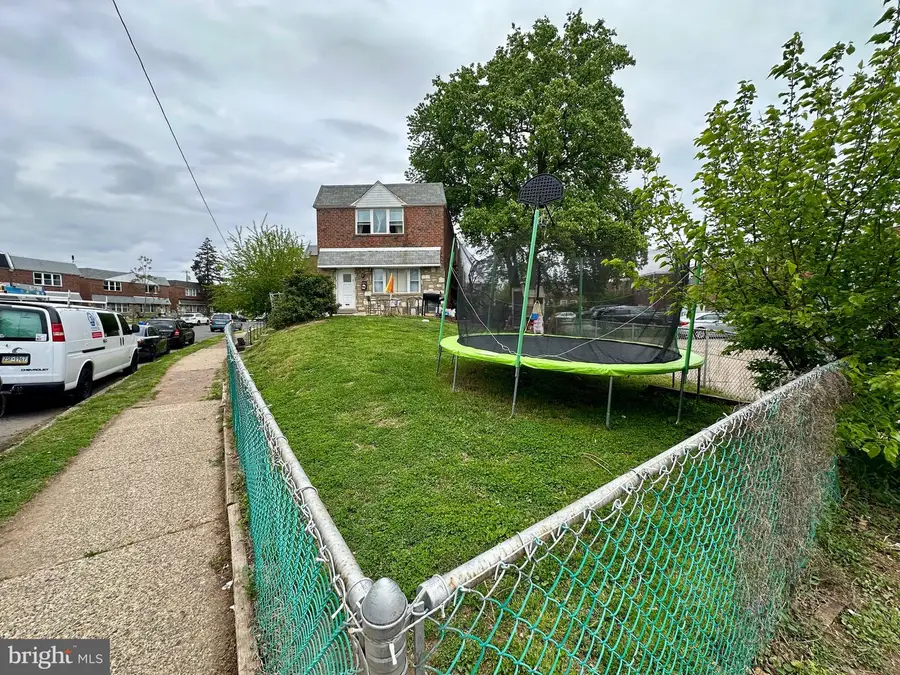 7611 Langdon St, Philadelphia, PA 19111 - #3