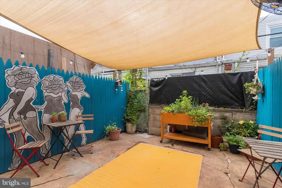 833 Almond St, Philadelphia, PA 19125 - #2