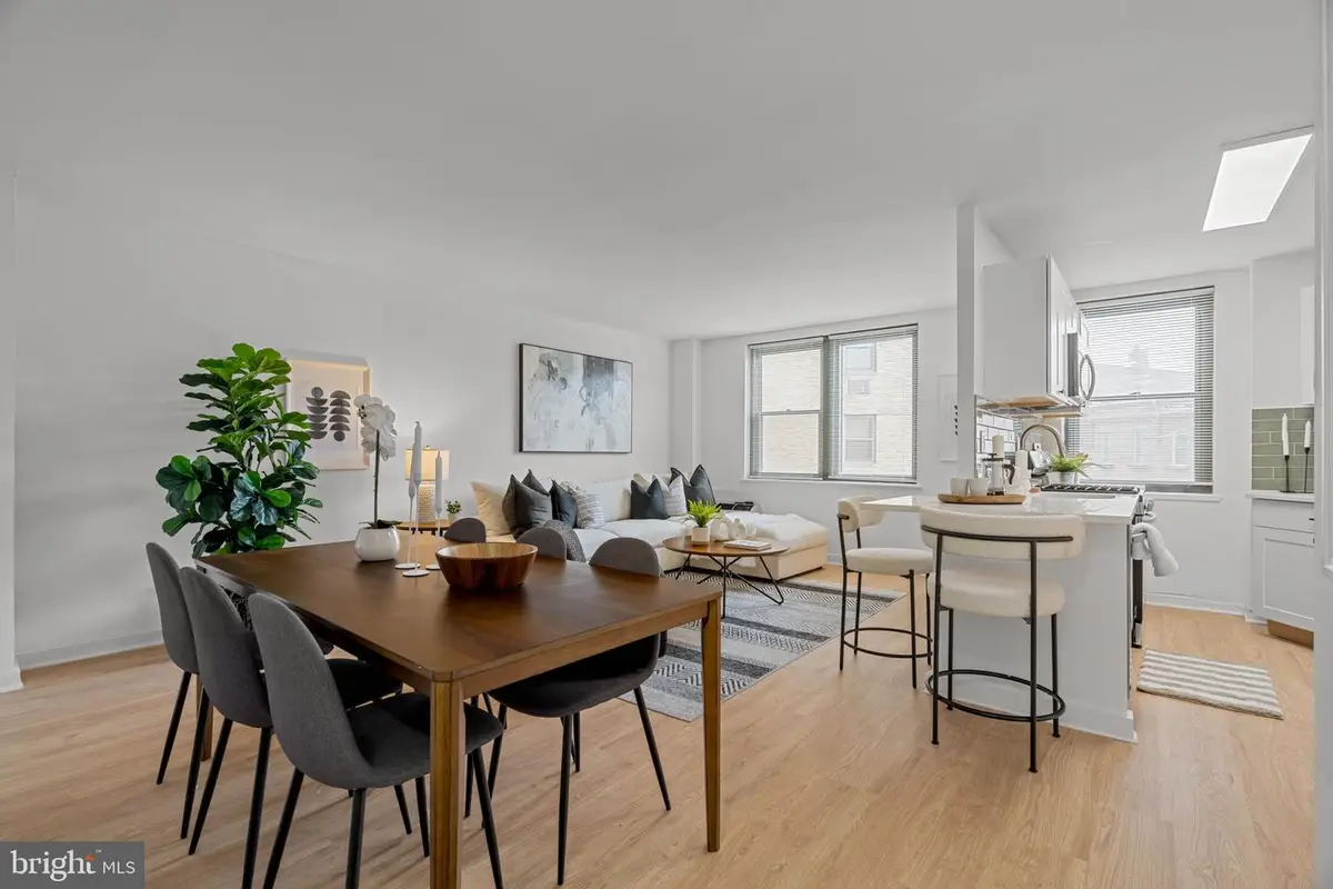 2601 Pennsylvania Ave #202, Philadelphia, PA 19130 - #1