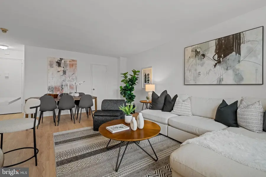 2601 Pennsylvania Ave #202, Philadelphia, PA 19130 - #3