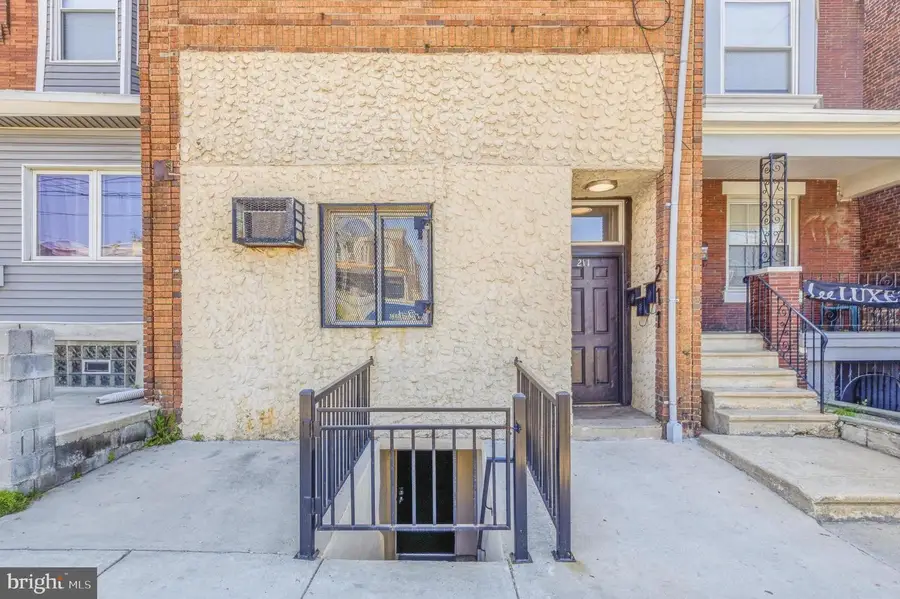 211 N 63rd St, Philadelphia, PA 19139 - #3