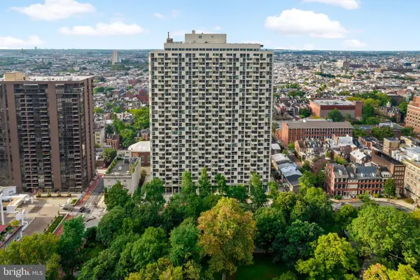 604-36-36 S Washington Sq #604, PHILADELPHIA, PA 19106