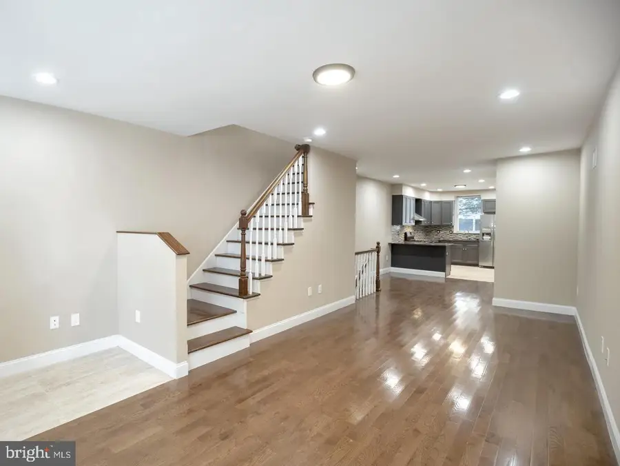 2351 S Marshall St, Philadelphia, PA 19148 - #3