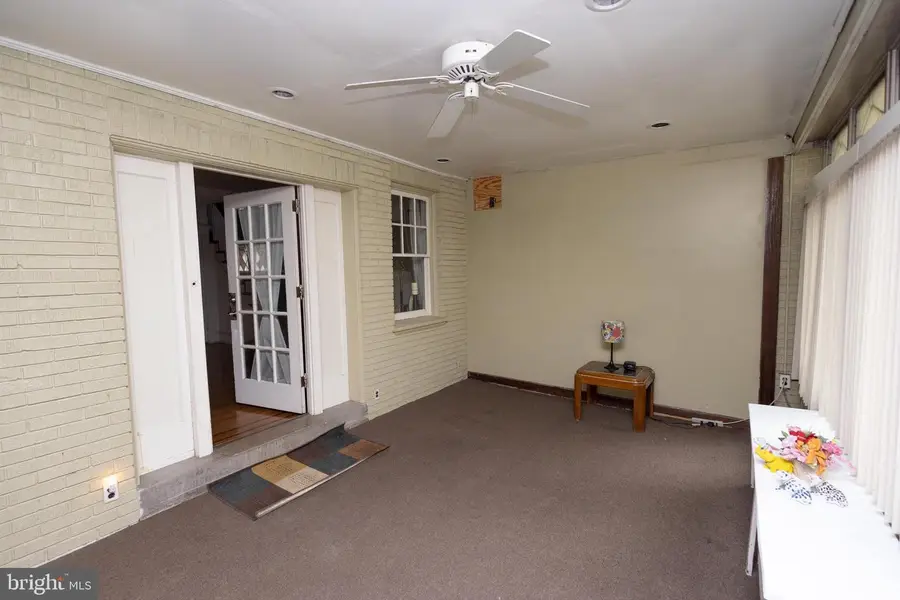 986 E Godfrey Ave, Philadelphia, PA 19124 - #2
