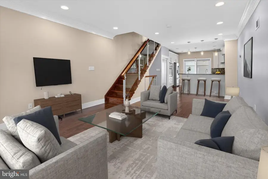 1019 S 6th St, Philadelphia, PA 19147 - #3