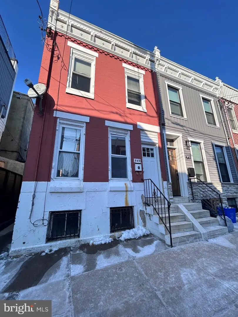 549 Fernon St, Philadelphia, PA 19148 - #1