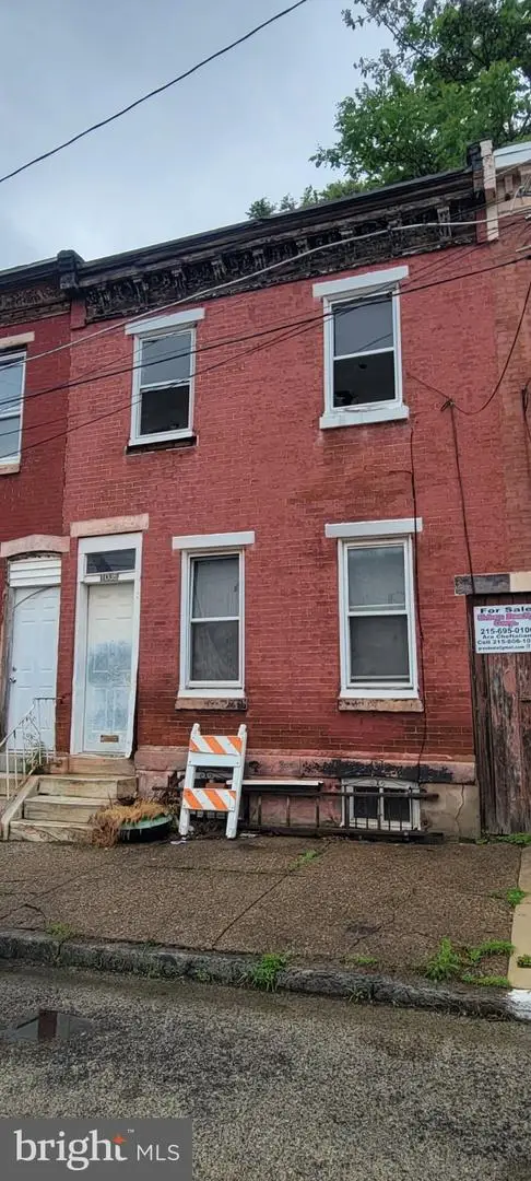 1035 W Nevada St, Philadelphia, PA 19133 - #1