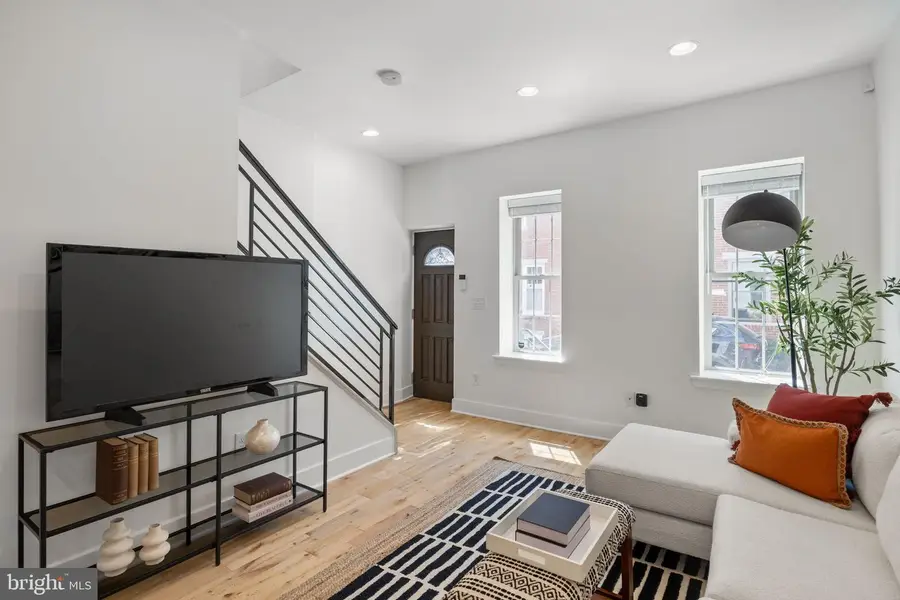 1929 Pemberton St, Philadelphia, PA 19146 - #2