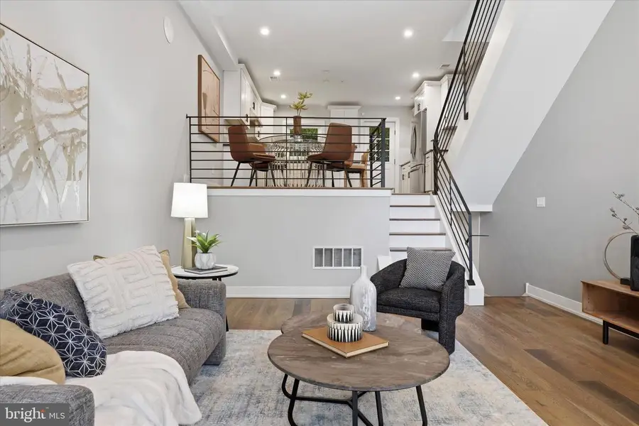 218 Fountain St, Philadelphia, PA 19128 - #3