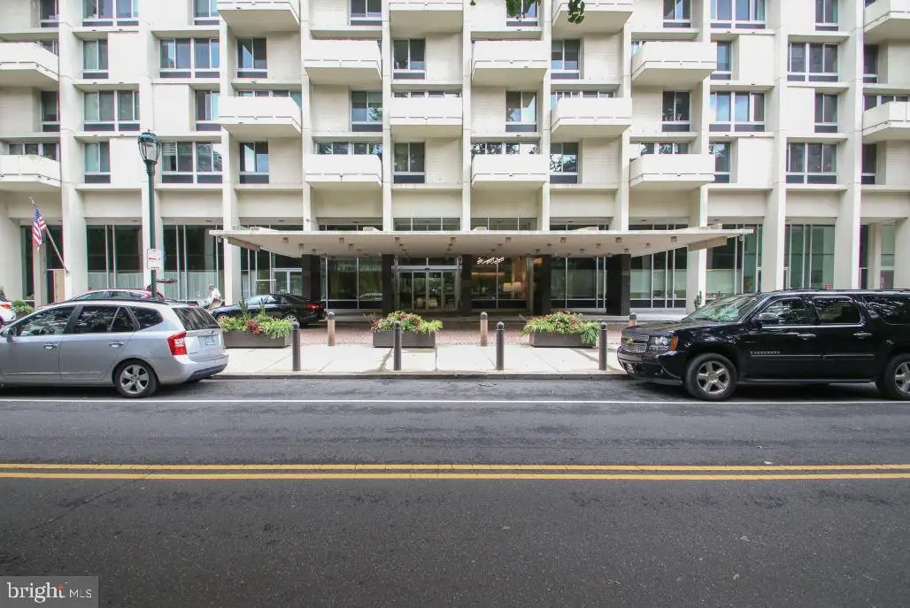 604-36 S Washington Sq #2809, Philadelphia, PA 19106 - #1