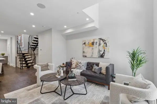 425 Watkins St, PHILADELPHIA, PA 19148