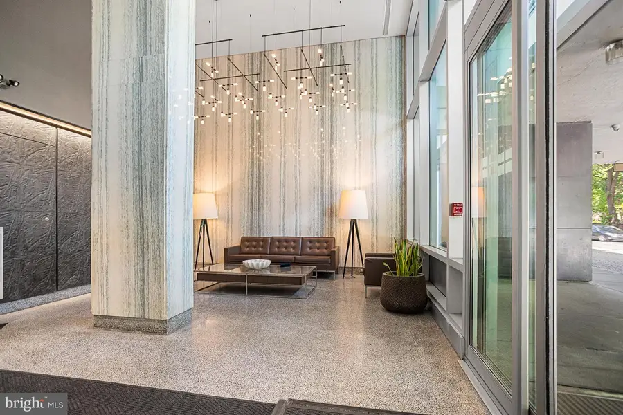 604-36 S Washington Sq #2311, Philadelphia, PA 19106 - #3
