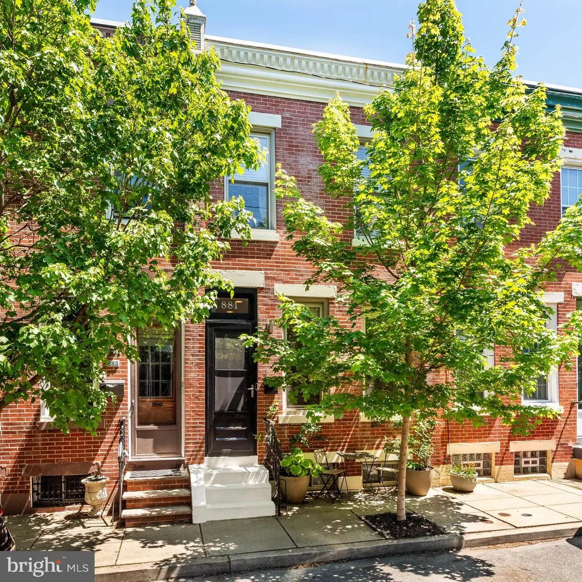 881 N Bucknell St, Philadelphia, PA 19130 - #1