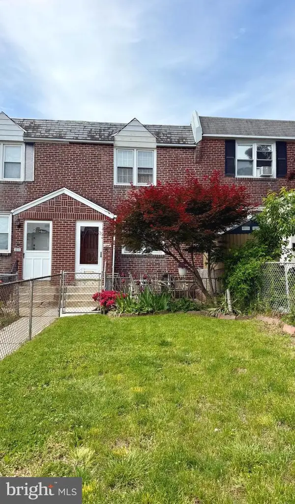 1380 Westbury Dr, PHILADELPHIA, PA 19151