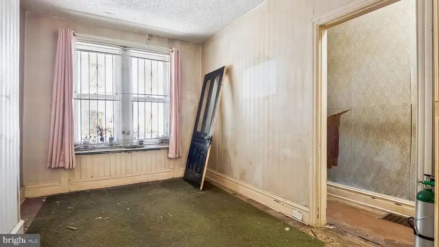 2131 N 28th St, Philadelphia, PA 19121 - #3