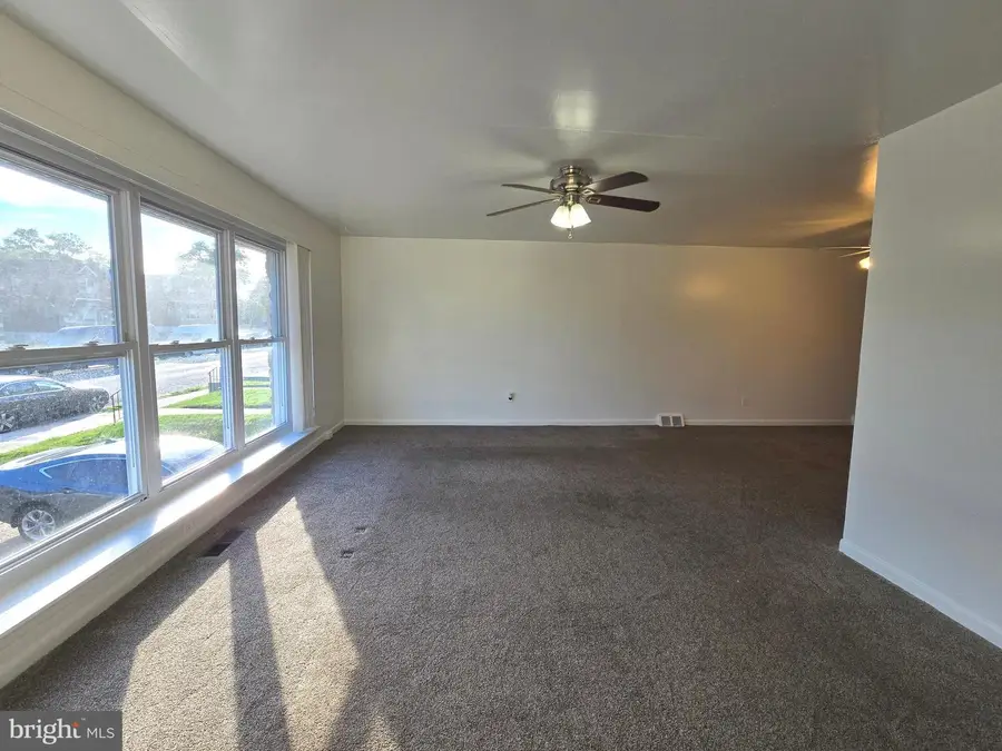 2119 Hoffnagle St, Philadelphia, PA 19152 - #2
