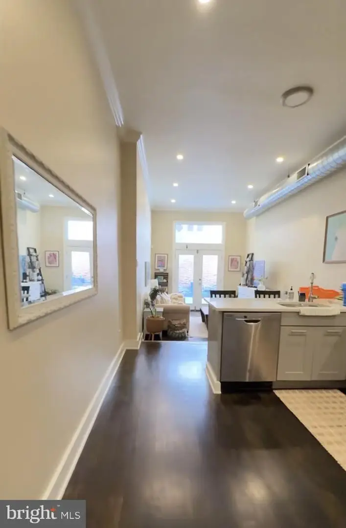 142 N 2nd St #1b, Philadelphia, PA 19106 - #2