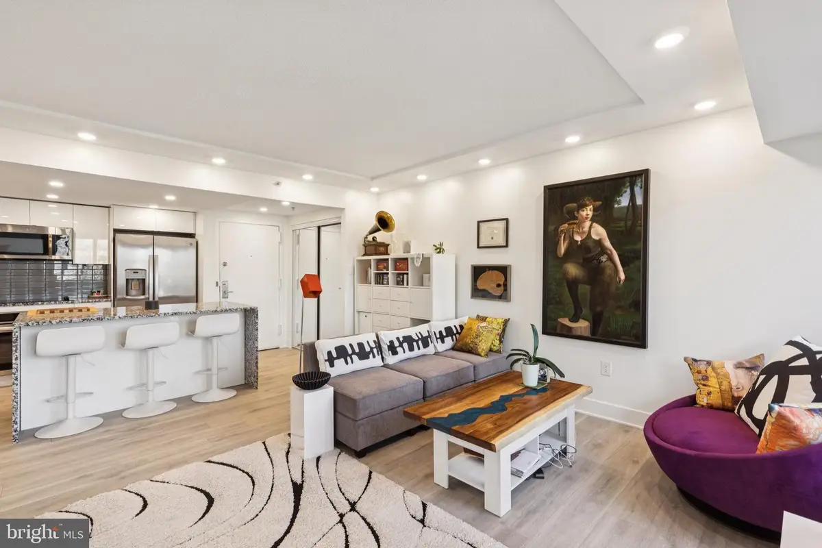 2001 Hamilton St #515, Philadelphia, PA 19130 - #1