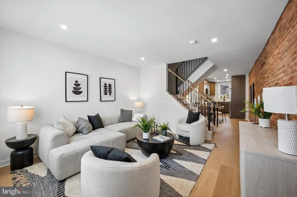 786 N Croskey St, Philadelphia, PA 19130 - #1