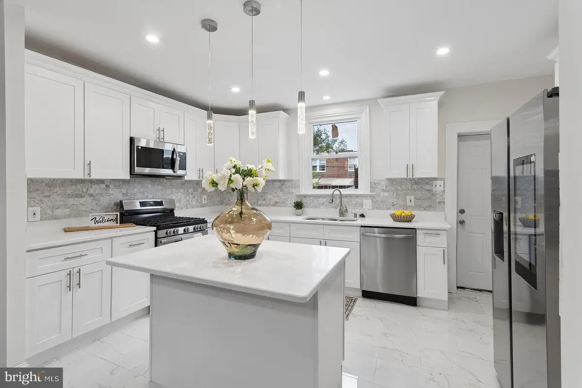 817 Passmore St, Philadelphia, PA 19111 - #1