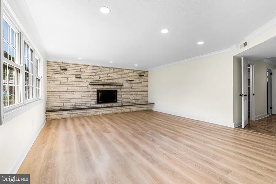 468 Woodhaven Plz, Philadelphia, PA 19116 - #2