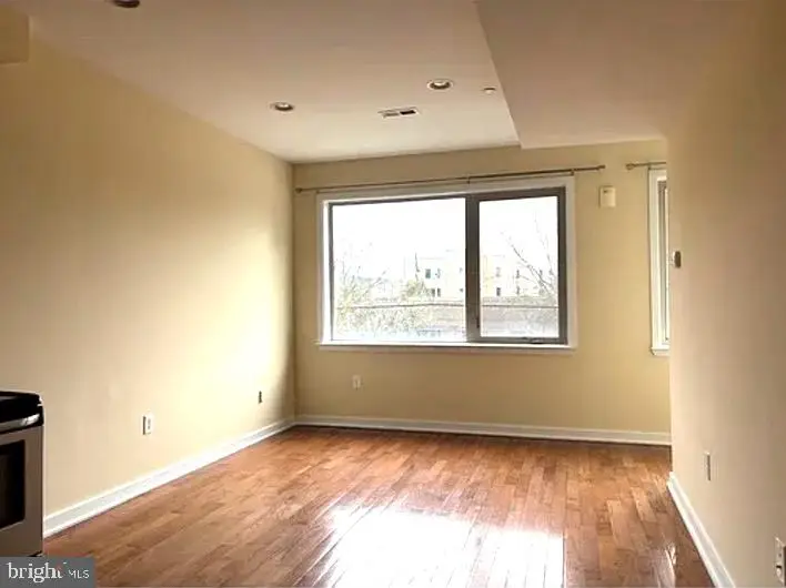 332 N 41st St, Philadelphia, PA 19104 - #3