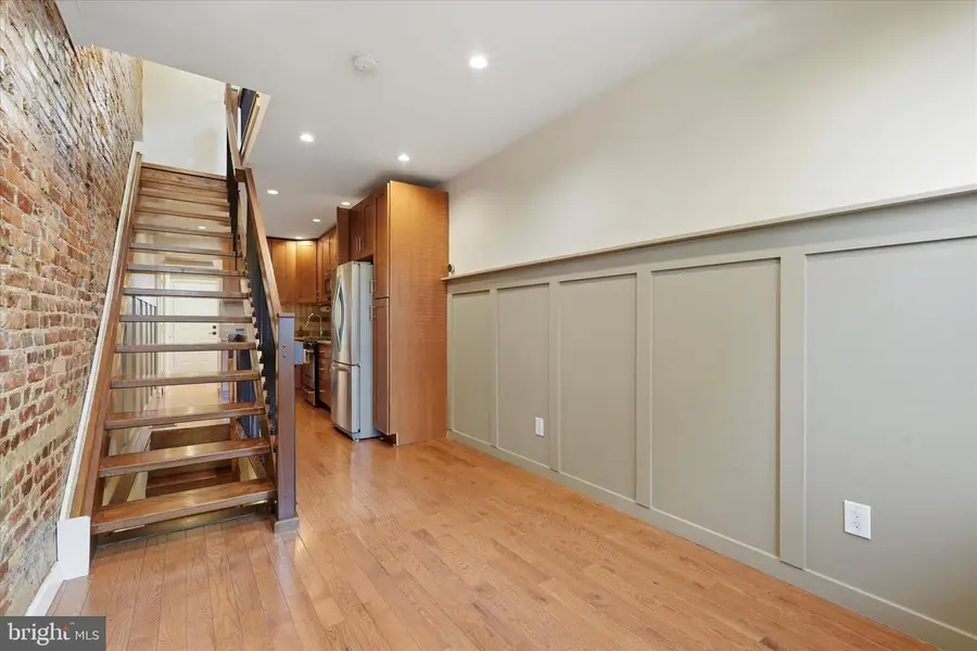 215 Earp St, Philadelphia, PA 19147 - #3